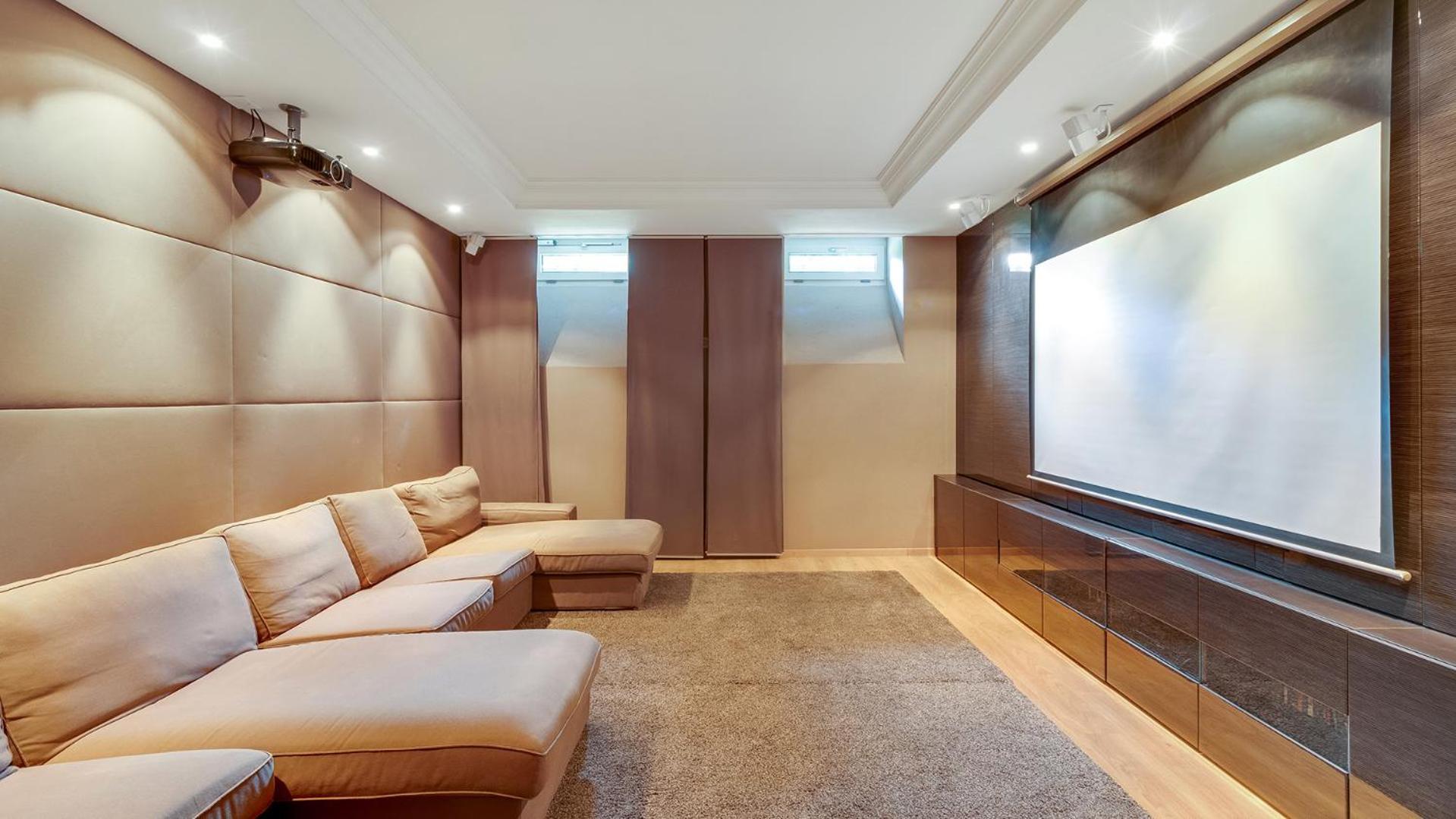 Entire Zurich Villa, Your Private Luxury Escape With In House Staff Kültér fotó